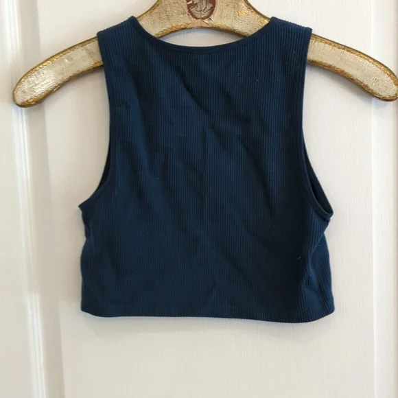 Crop Top - Picture 2 of 5